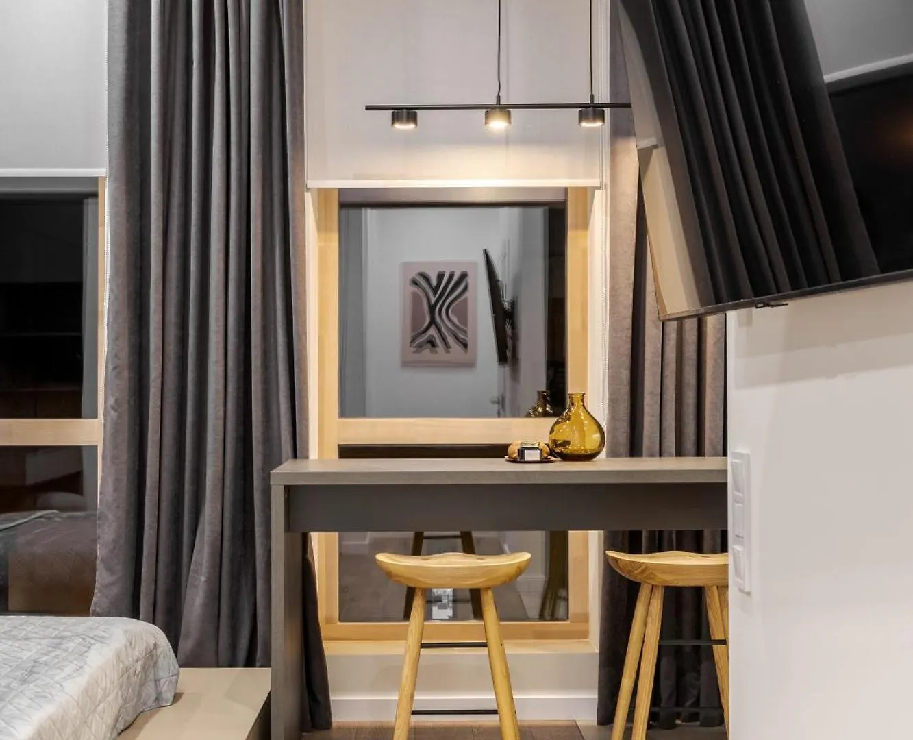 Forum Apartments 리비프