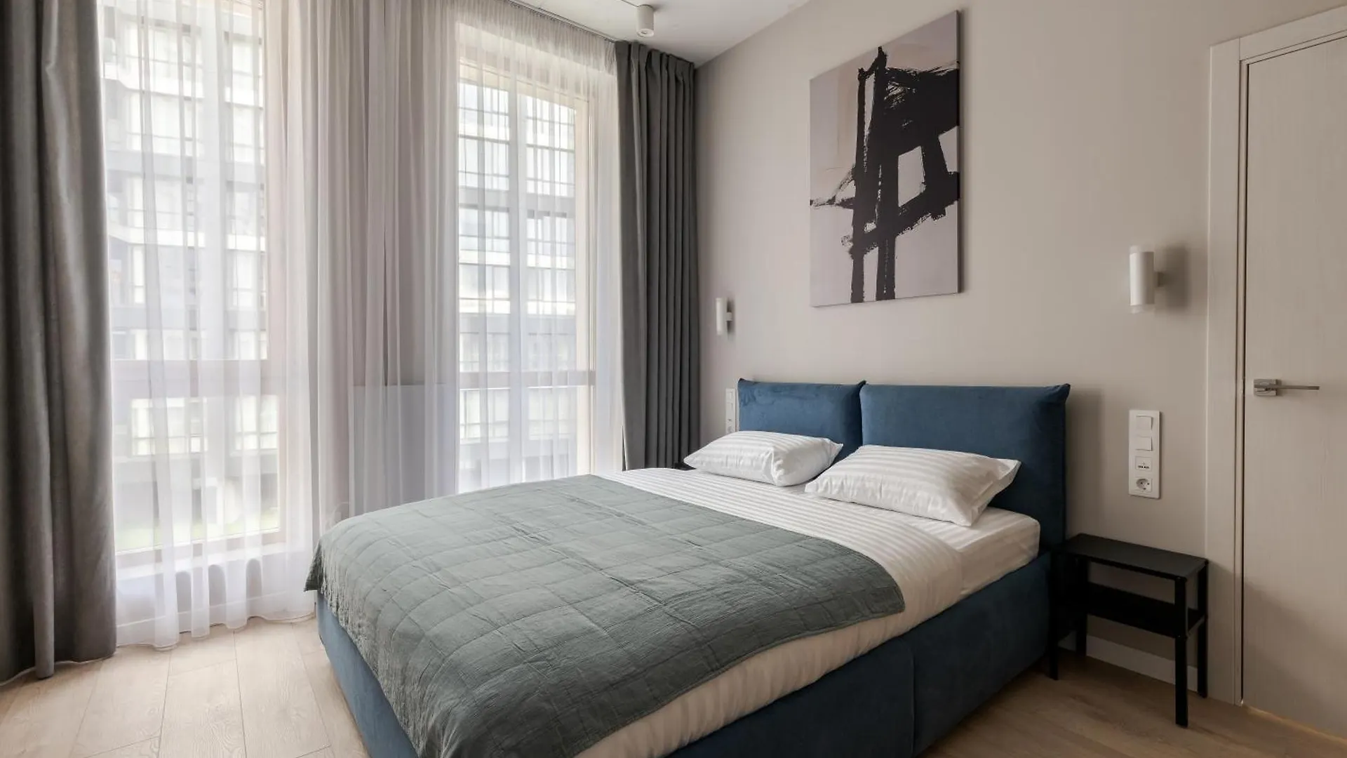 Forum Apartments 리비프 0*,
